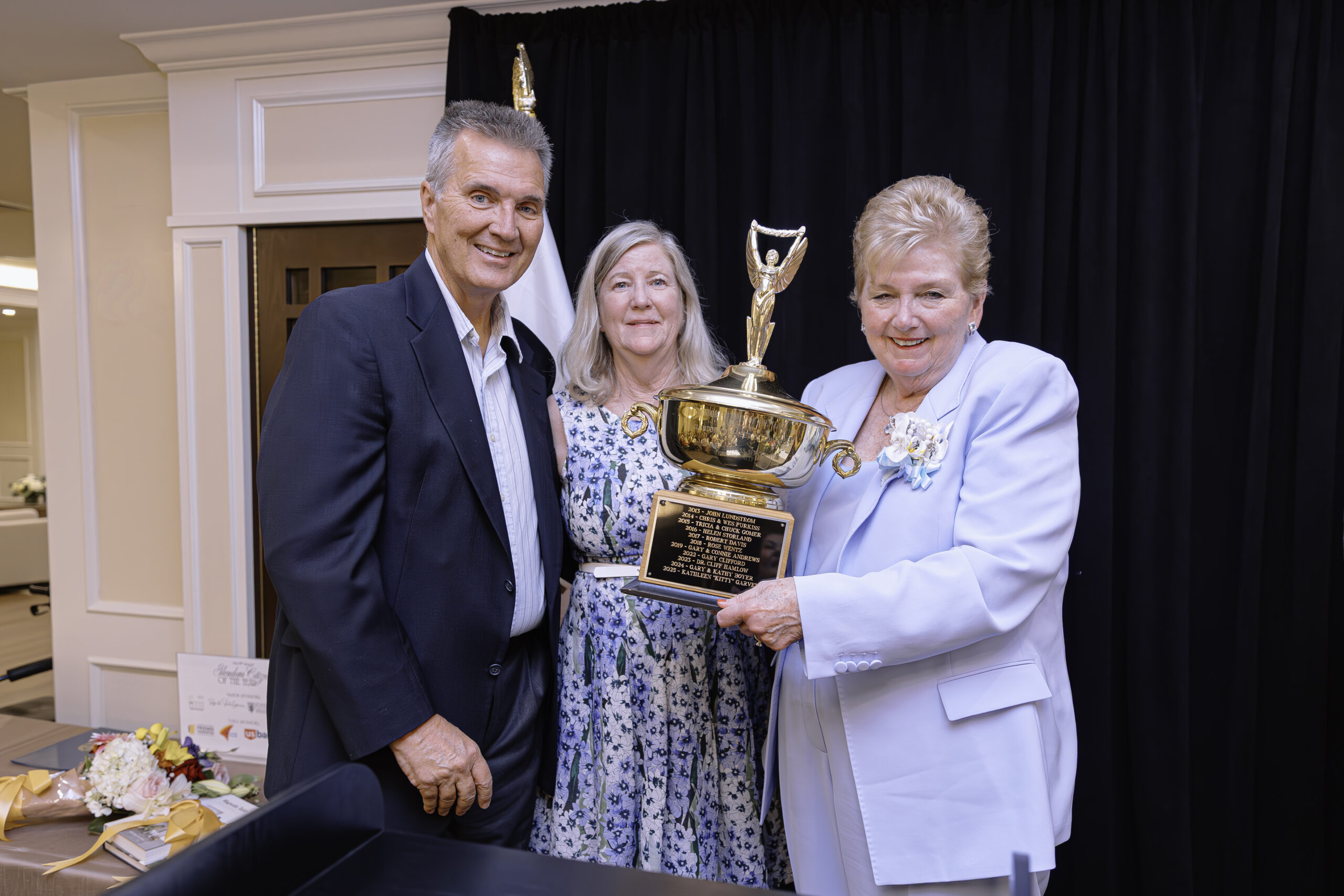 Picture of Glendora Citizen of the year with prior COTY